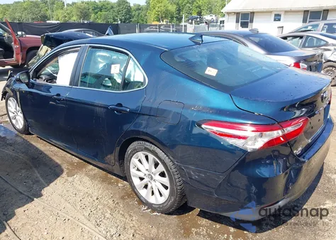 2019 Toyota Camry Le from USA, damaged, VIN 4T1B11HKXKU724903